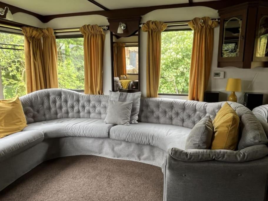 Hare Meadow Holiday home *
